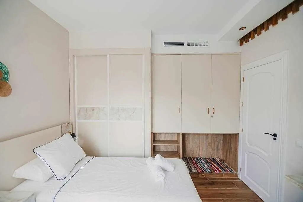 公寓 Lujoso Apartamento 贝纳尔马德纳