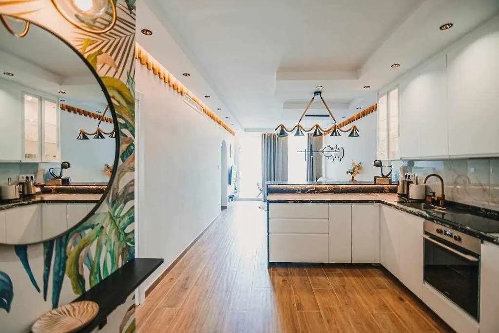 Lujoso Apartamento בנאלמדנה דירה